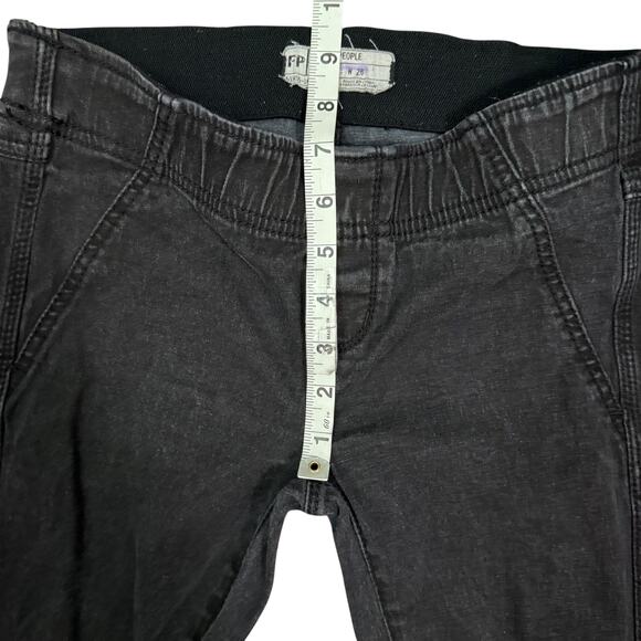 Free People Penny Lane Pull-On Flared Jeans Women Black Washed Denim Festival - Picture 4 of 5